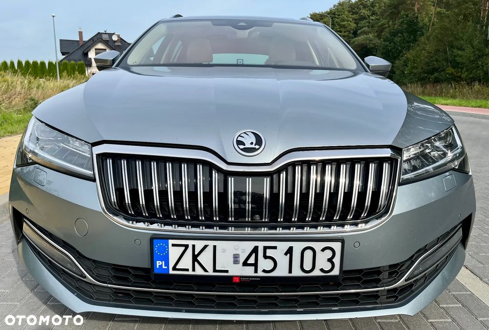 Skoda Superb 2.0 TSI 4x4 L&K DSG - 1