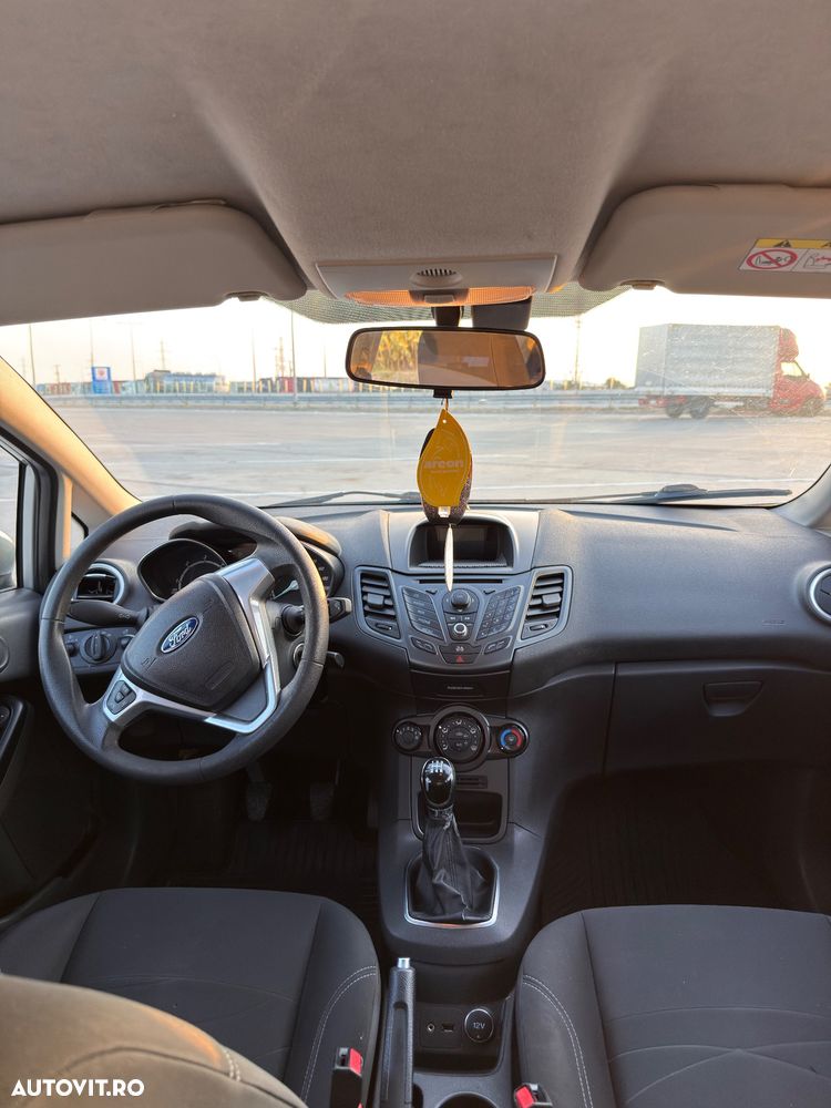 Ford Fiesta - 5