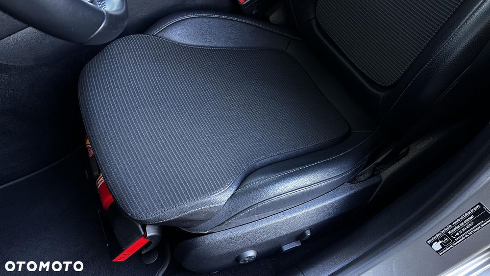 Mercedes-Benz Klasa C - 13