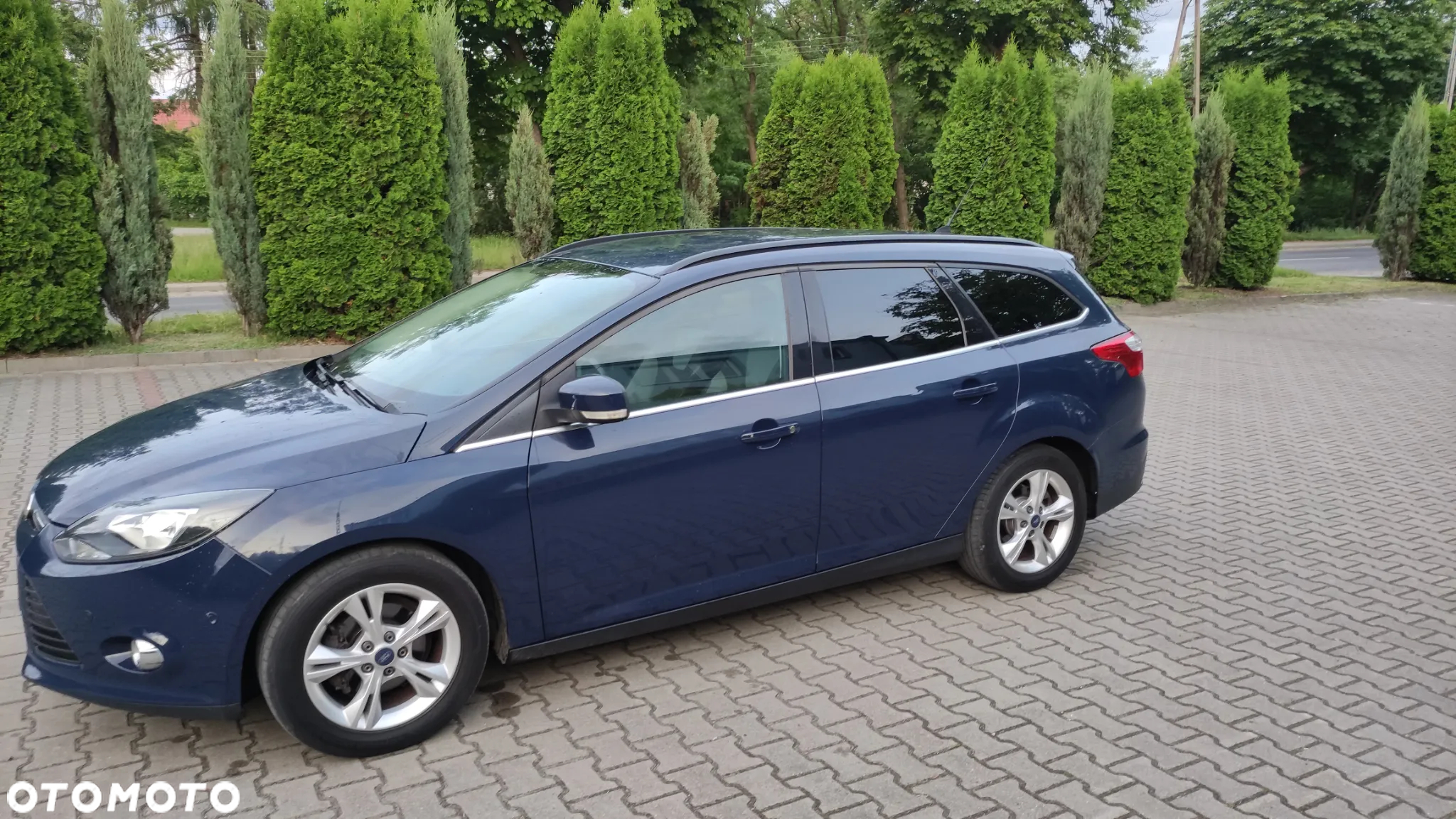 Ford Focus Turnier 1.0 EcoBoost Start-Stopp-System SYNC Edition - 4