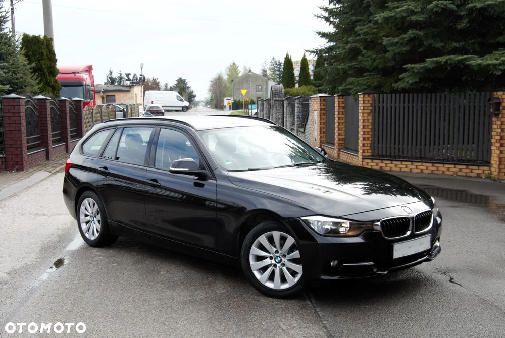 BMW Seria 3 316i Sport Line - 19