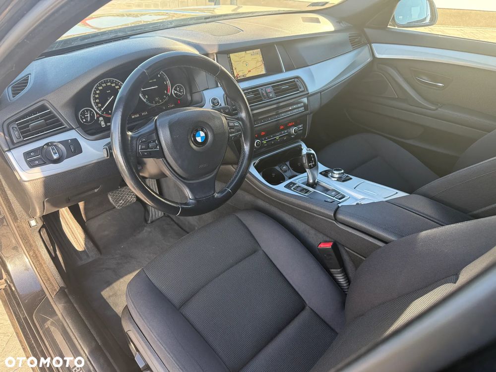 BMW Seria 5 518d - 9