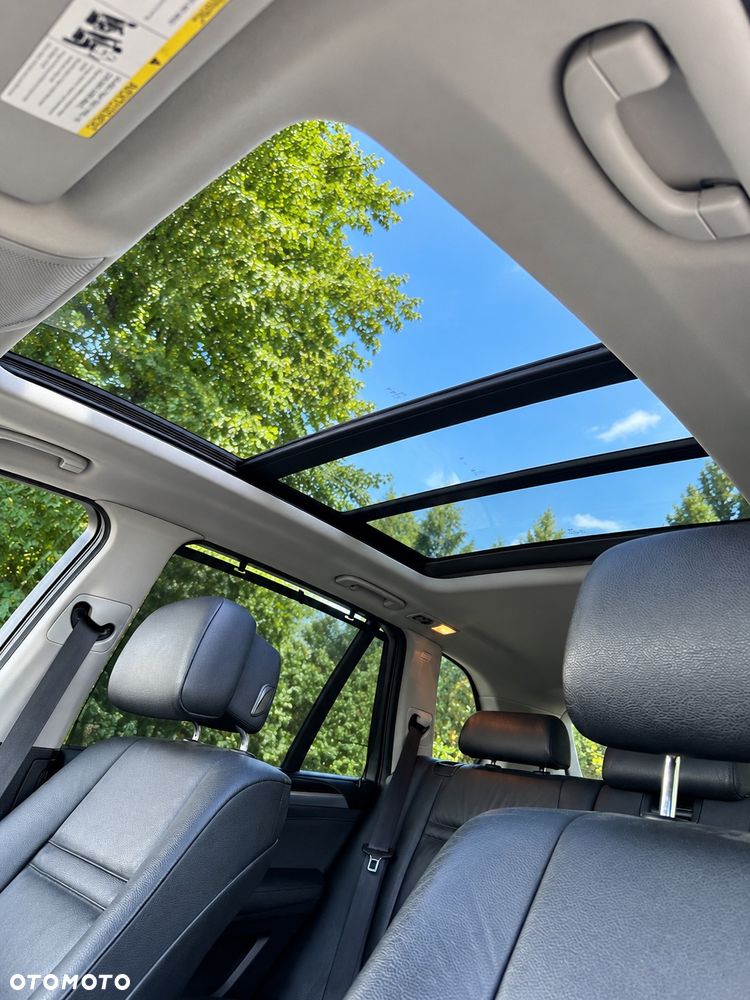 BMW X5 xDrive35i Edition Exclusive - 32