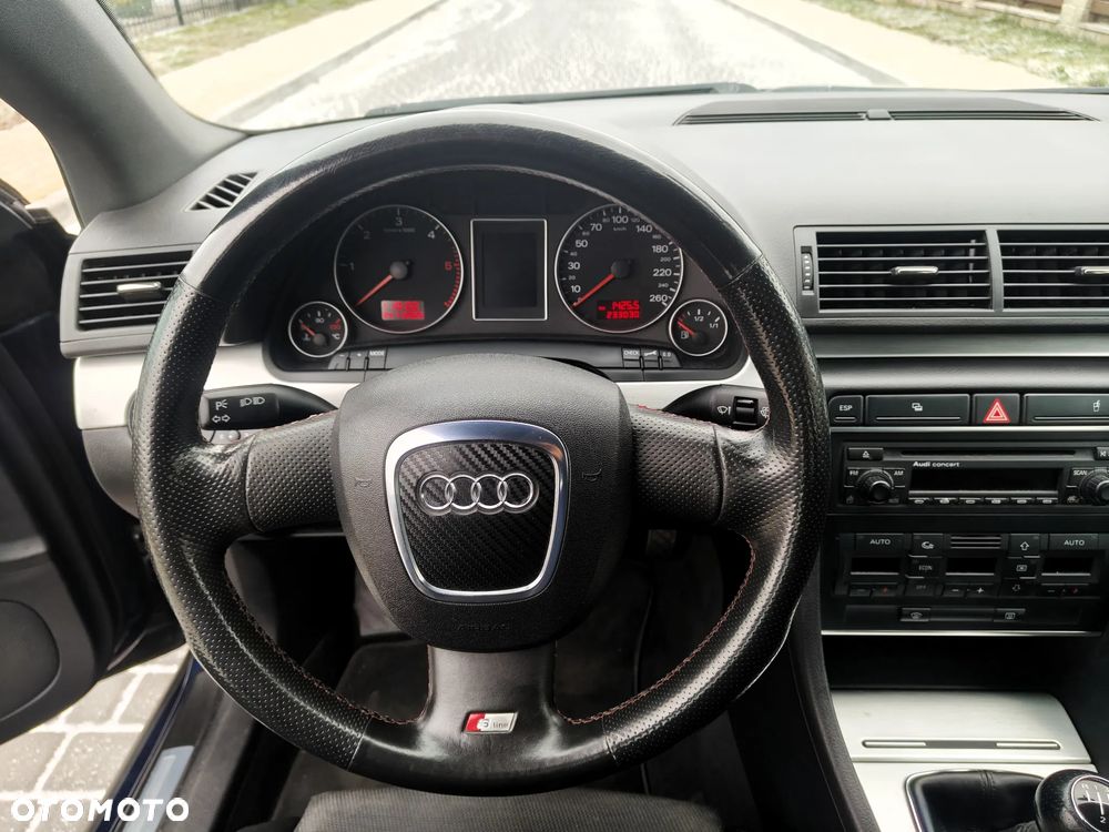 Audi A4 Limousine 2.0 TDI DPF - 34