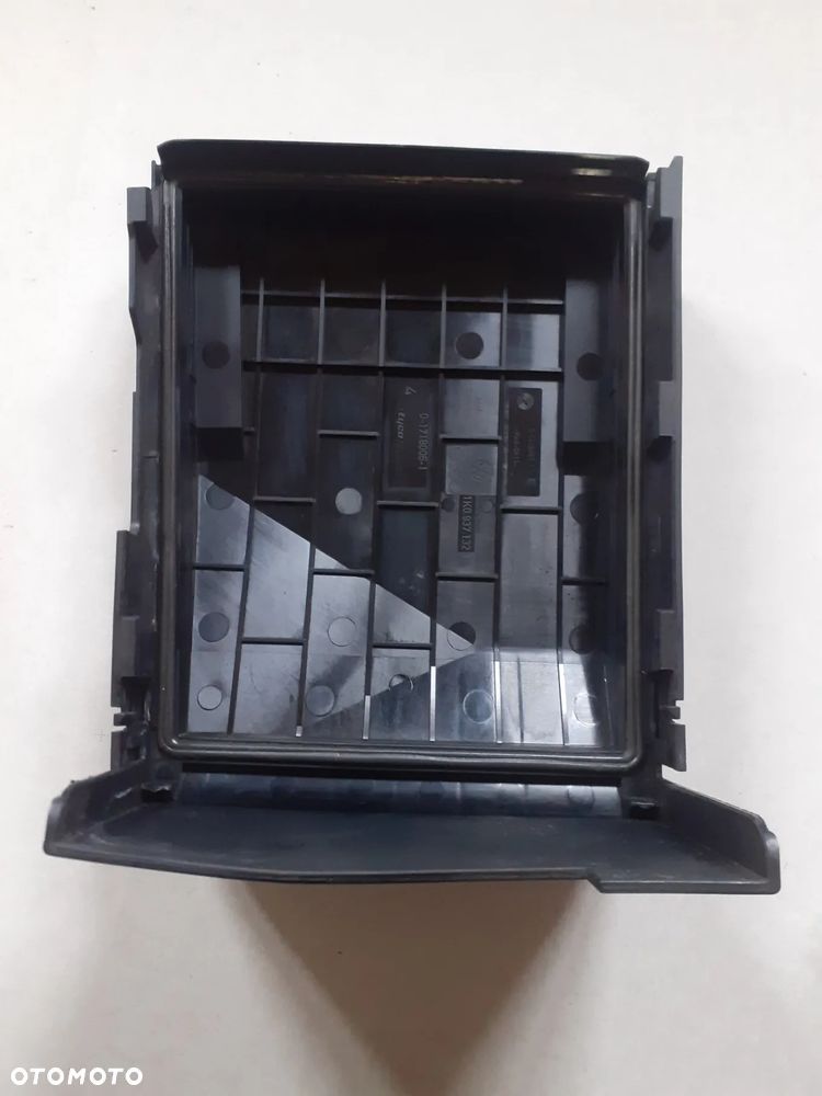 OBUDOWA POKRYWA PODSTAWA BEZPIECZNIKÓW SEAT ALTEA VW GOLF V PASSAT B6 AUDI A3 8P SKODA OCTAVIA II SEAT LEON II 1K0937132F 1K0907361B - 3