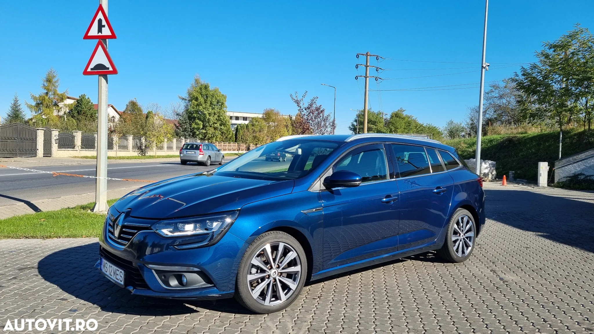 Renault Megane ENERGY dCi 165 EDC BOSE EDITION - 23