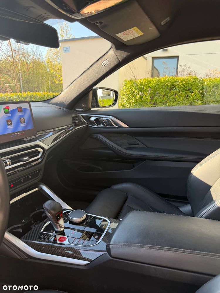BMW M4 Competition M xDrive sport - 35