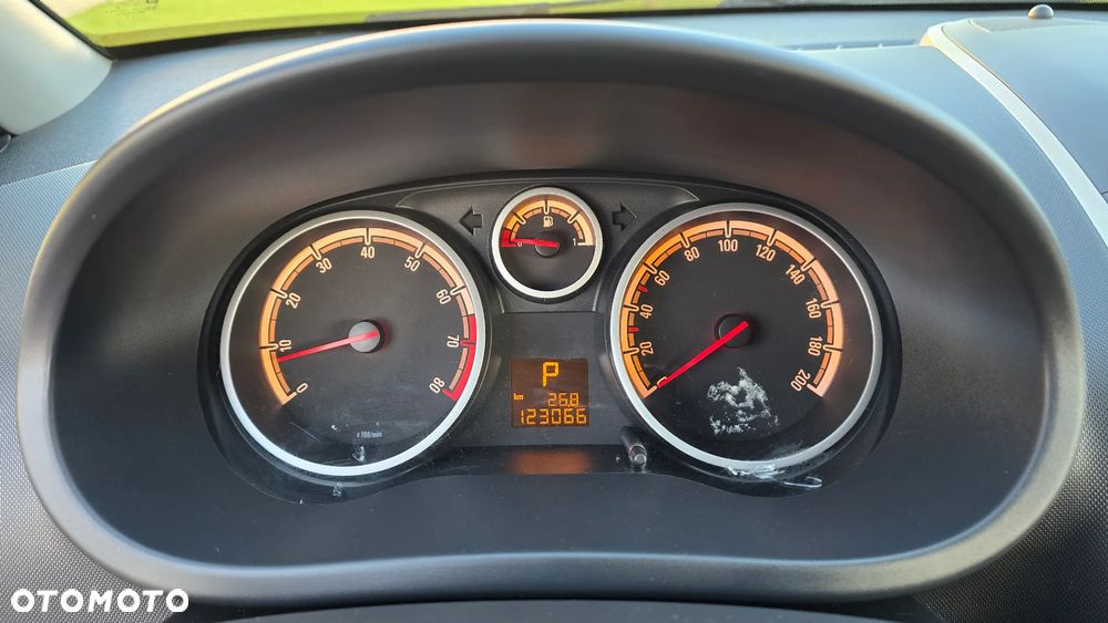 Opel Corsa - 20
