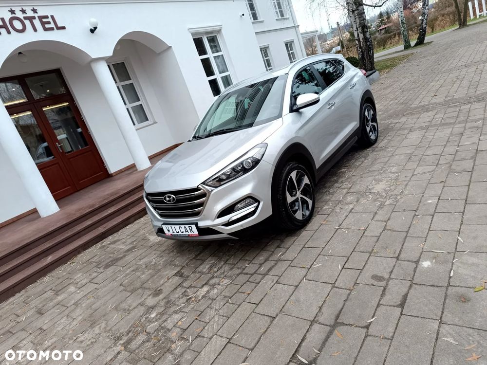 Hyundai Tucson 1.7 CRDI BlueDrive GO 2WD - 21