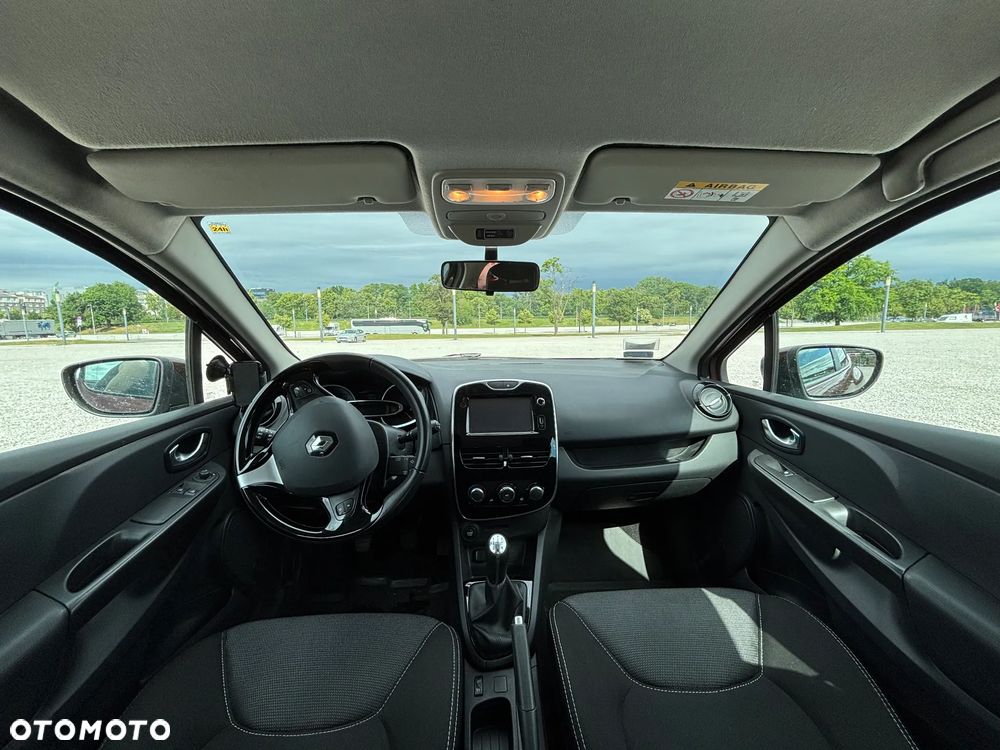 Renault Clio 1.2 16V Life - 12