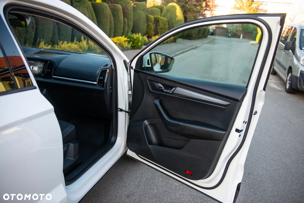 Skoda Karoq 2.0 TDI Selection - 25
