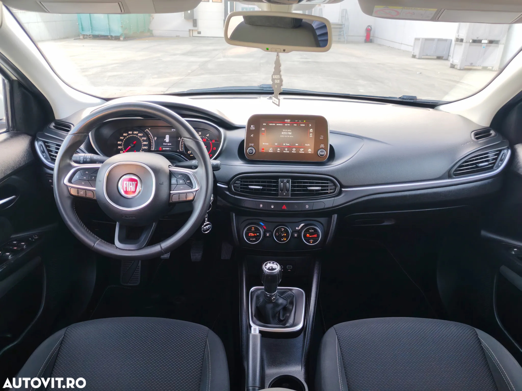 Fiat Tipo 1.3 Mjet Lounge - 30