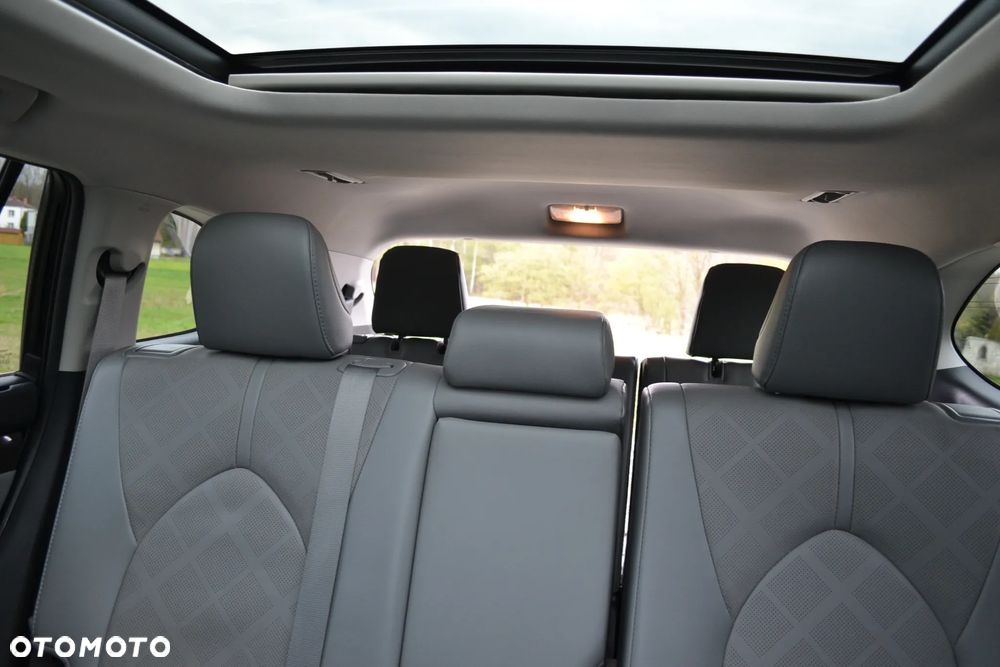 Toyota Highlander 2.5 Hybrid Executive - 29