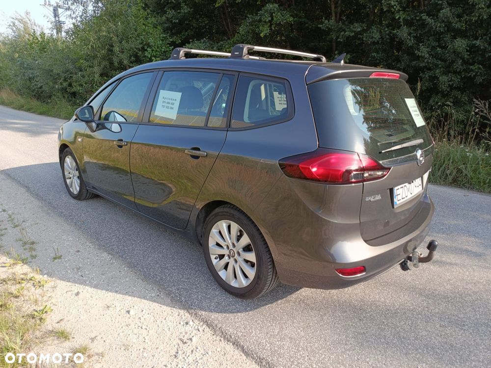 Opel Zafira - 4