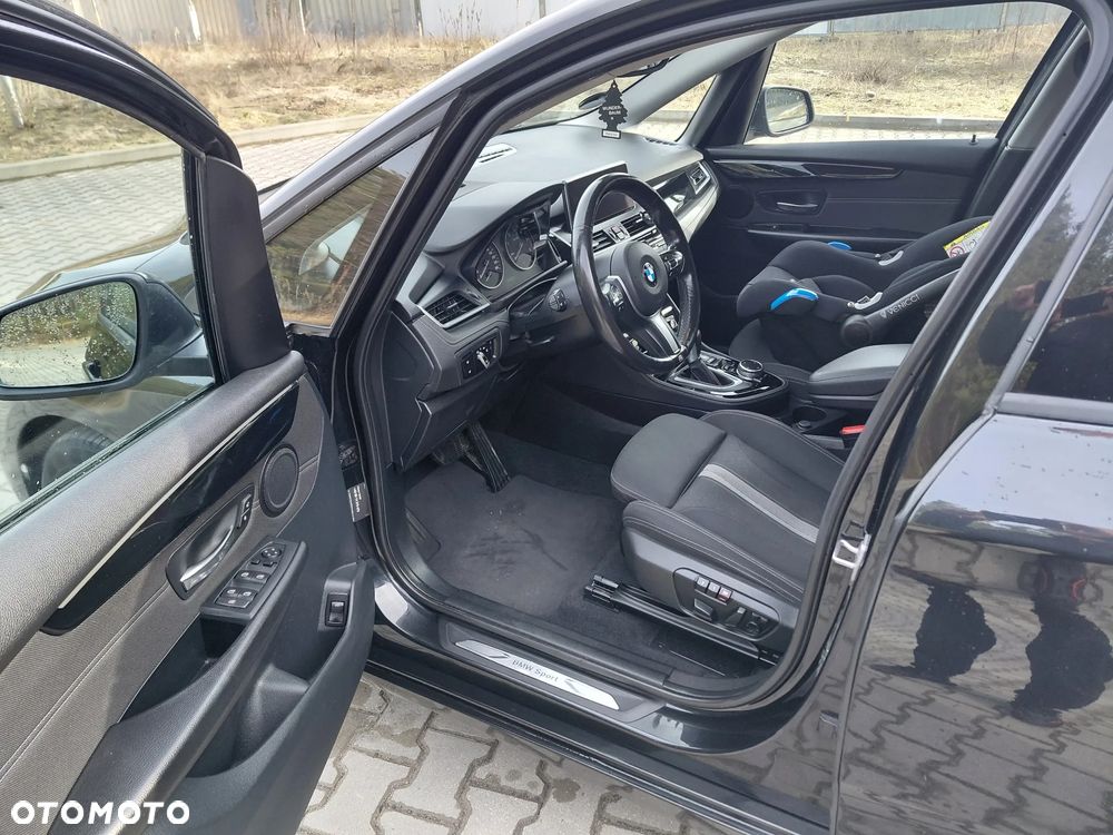 BMW Seria 2 220d xDrive M Sport - 7