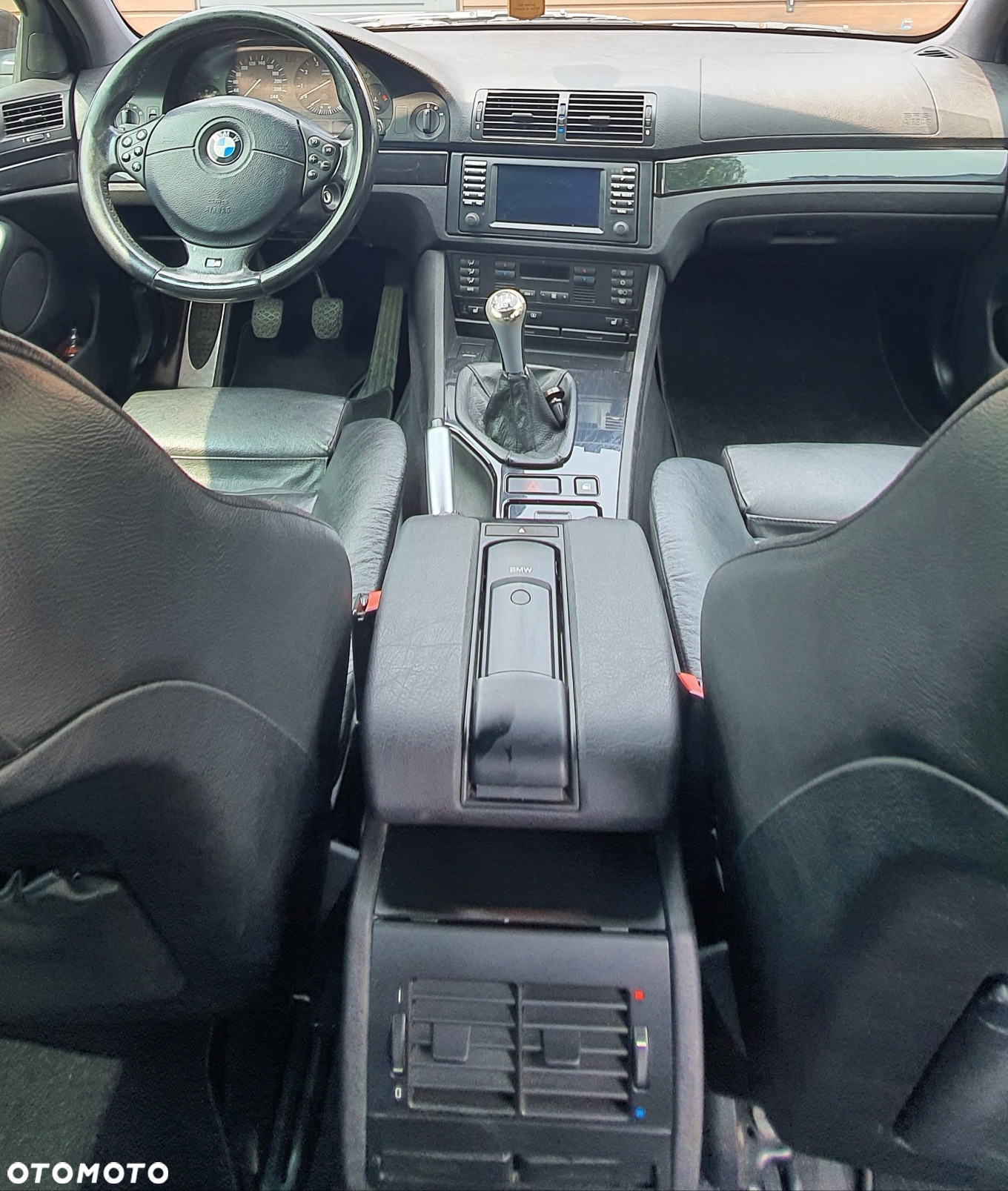 BMW Seria 5 530i - 24