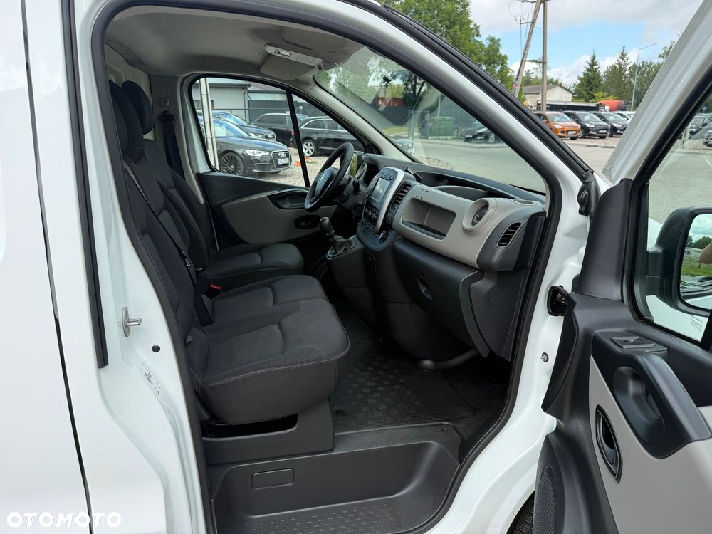 Renault Trafic - 15