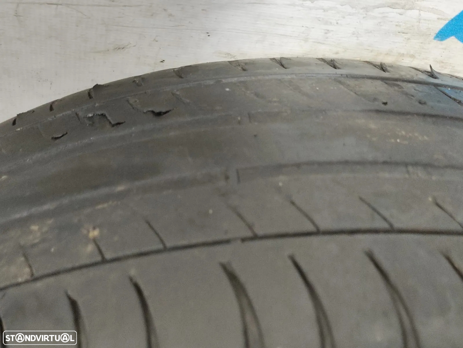 - Jantes 17 Polegadas Originais Citroen - 4x108 - 9670292277 - DS5 DS3 225 50 17 - 23