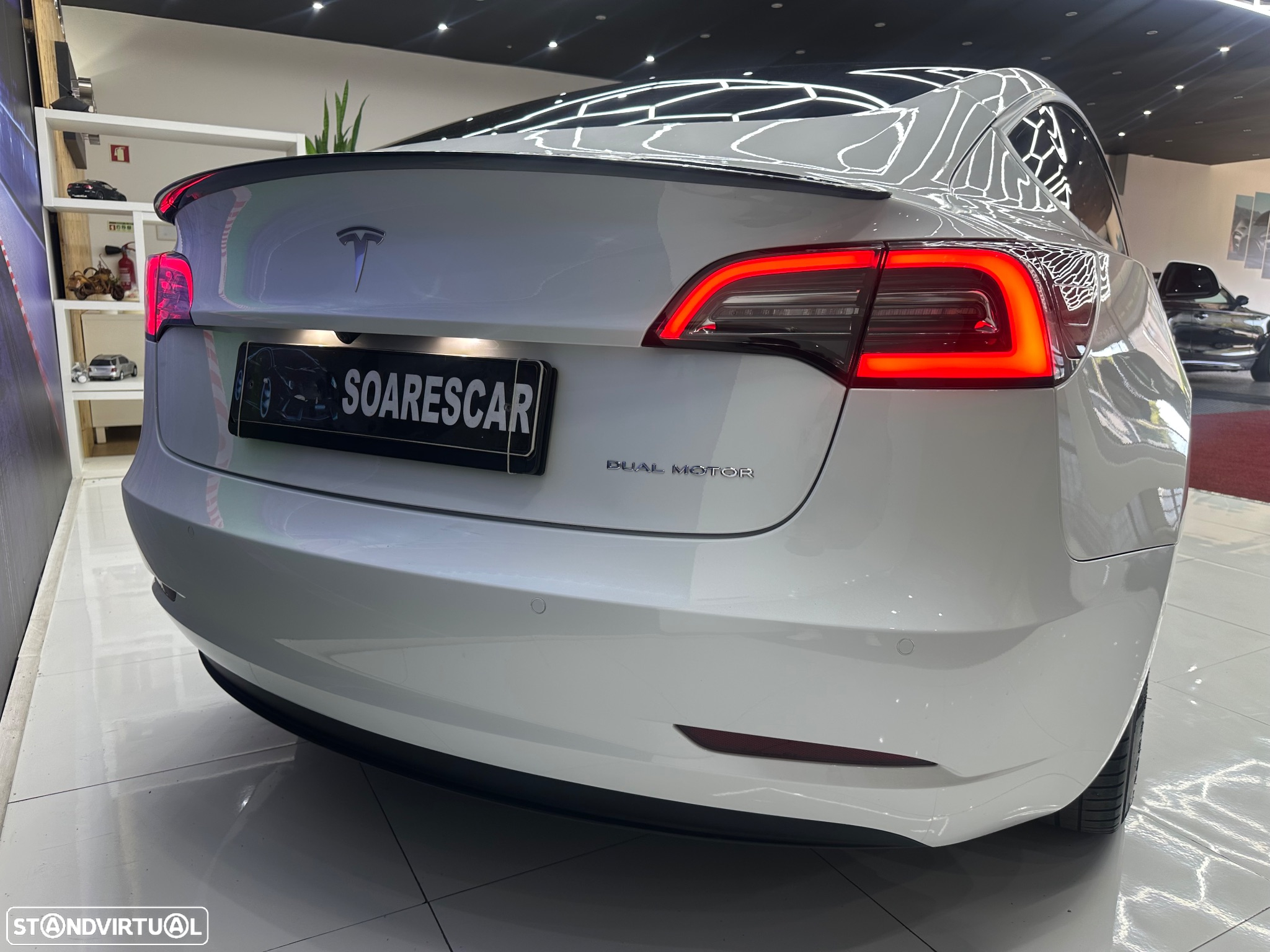 Tesla Model 3 Long Range Tração Integral - 8