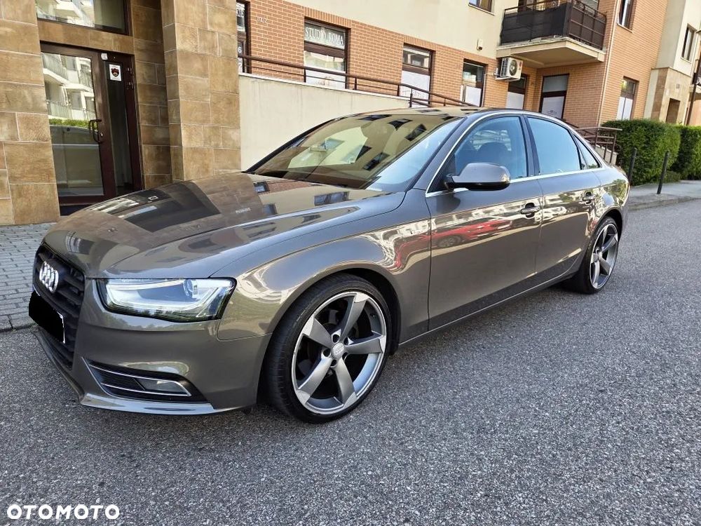 Audi A4 Limousine 2.0 TDI - 13