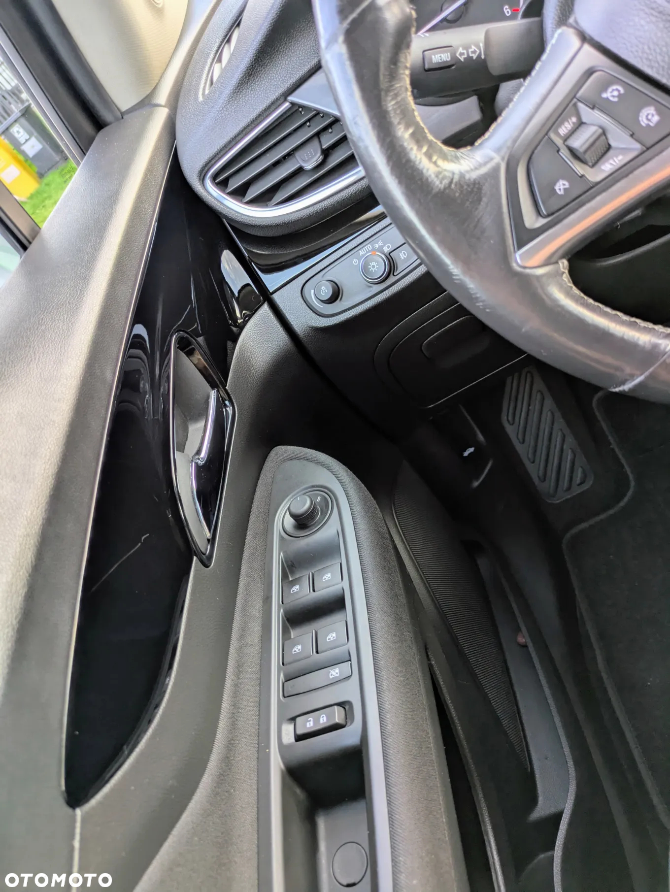 Opel Mokka X 1.6 CDTI Color Edition - 32