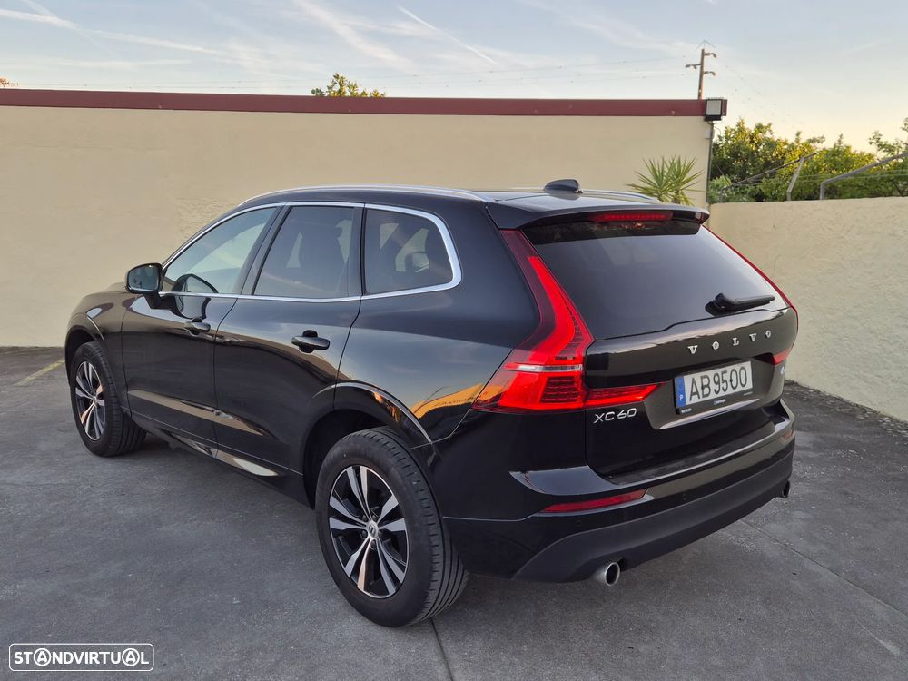 Volvo XC 60 2.0 D4 Momentum Plus - 13