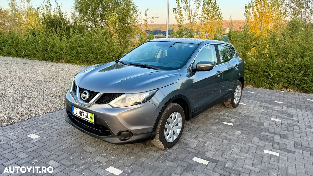 Nissan Qashqai - 1