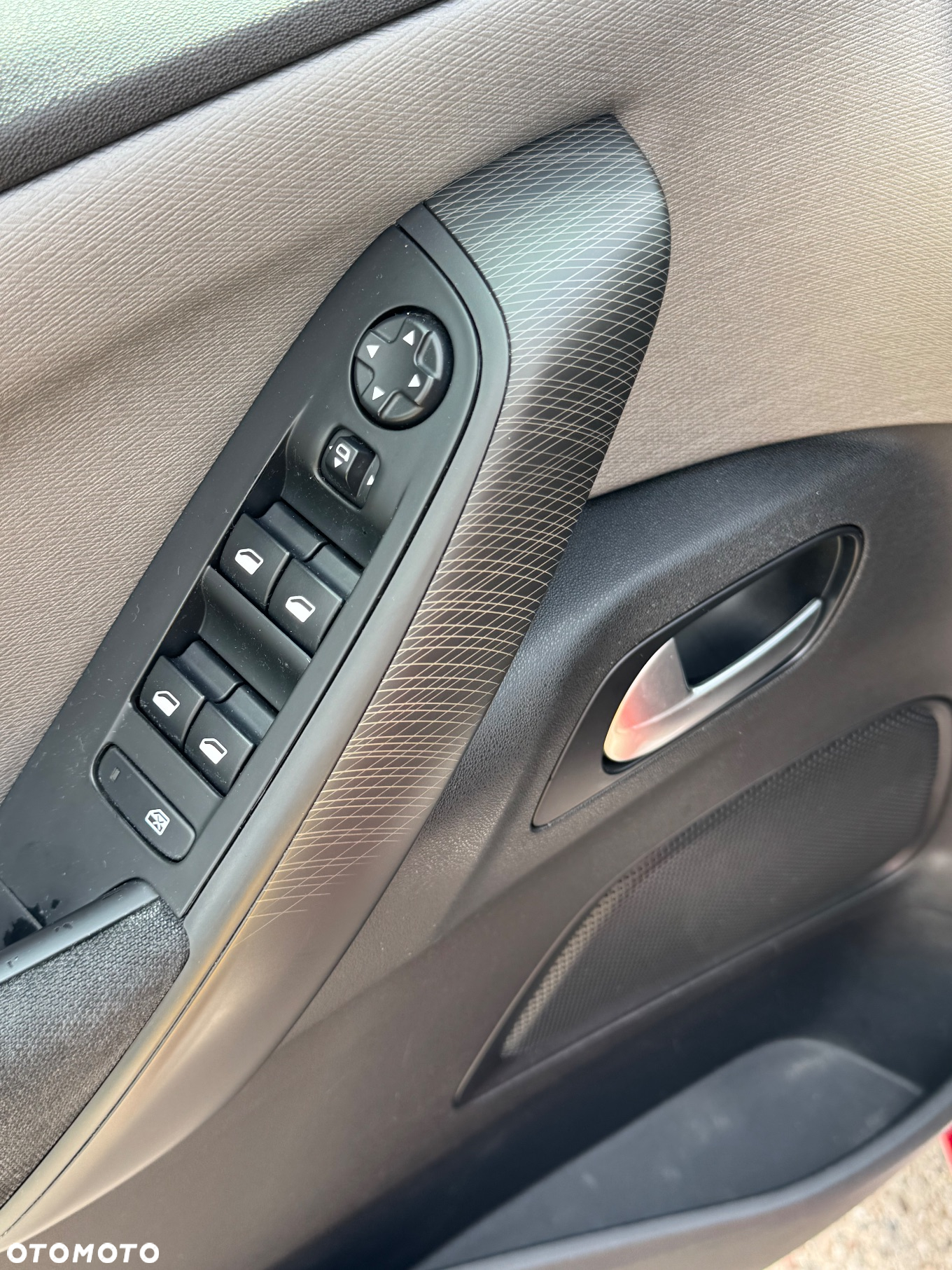 Citroën C4 Grand Picasso 1.6 THP Intensive - 19