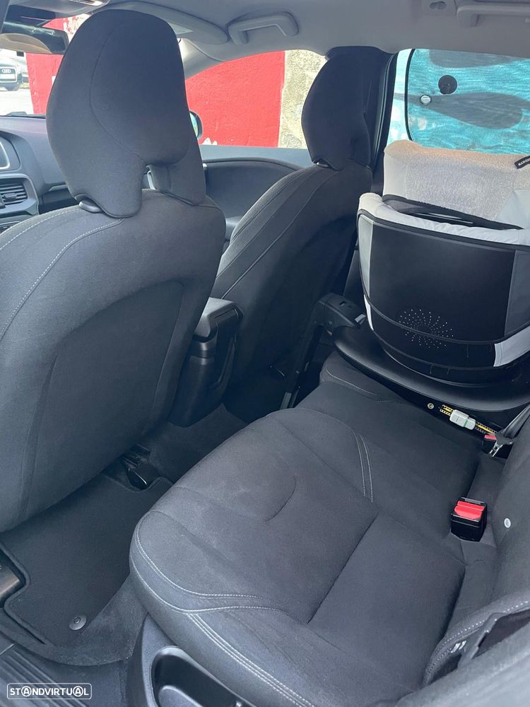 Volvo V40 2.0 D2 Kinetic Eco - 8
