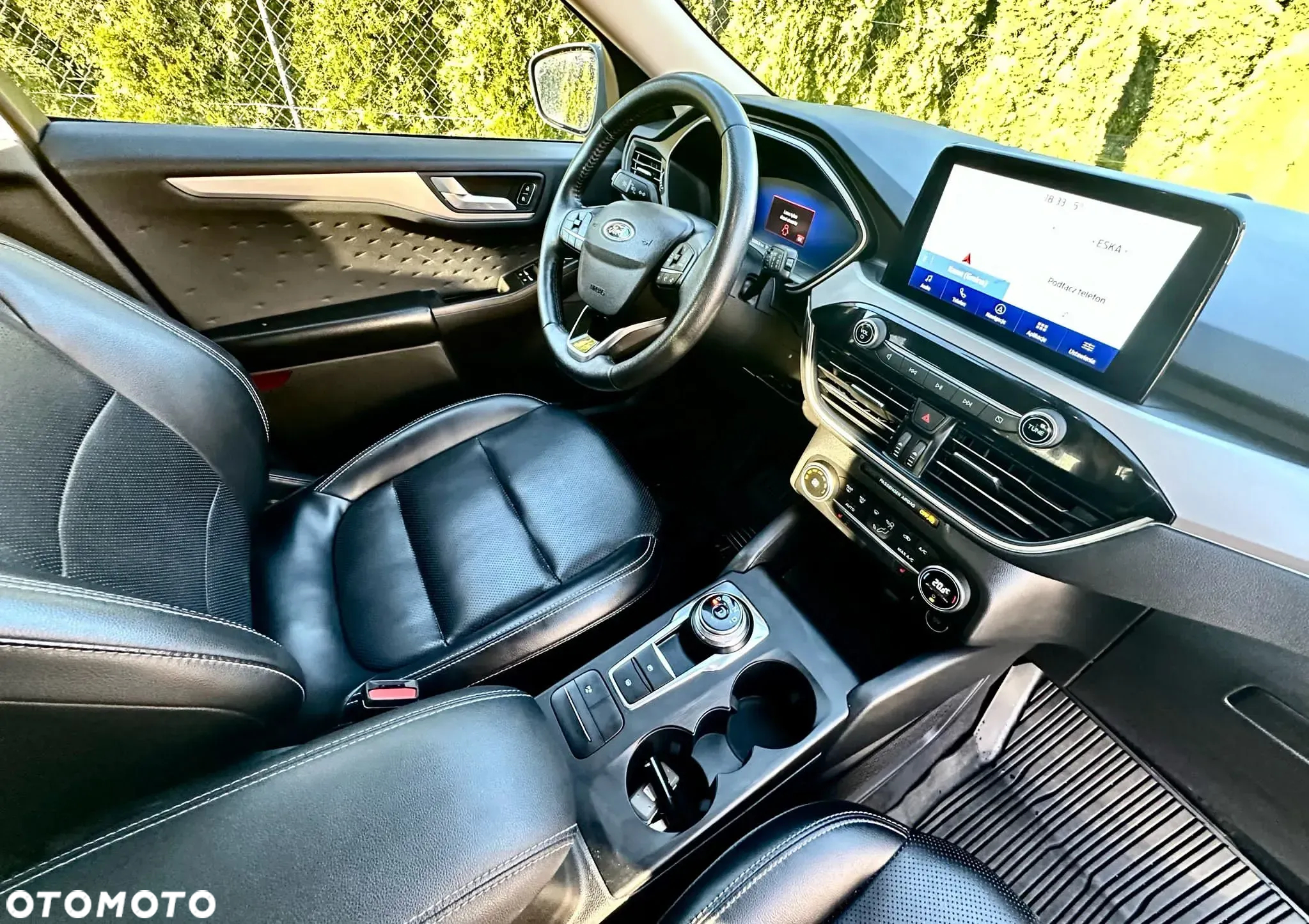 Ford Kuga 2.5 FHEV FWD Titanium - 5