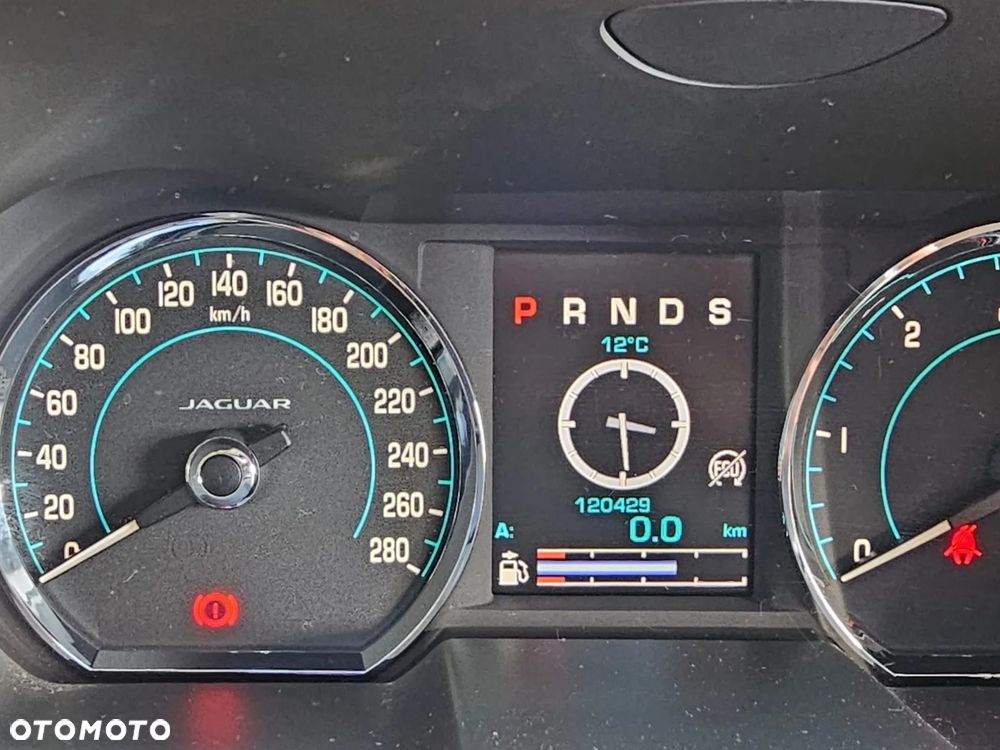 Jaguar XF 3.0 V6 D S Portfolio - 24