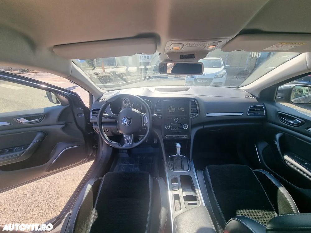 Renault Megane Blue dCi 116 EDC Intens - 12