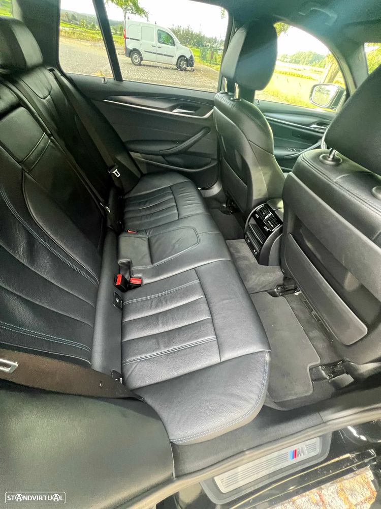 BMW 530 e Pack Desportivo M - 20