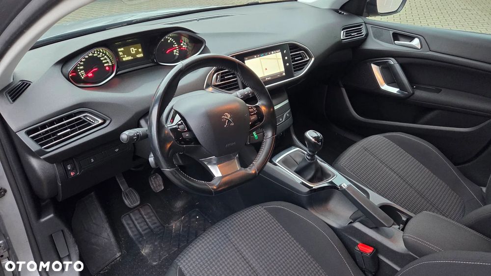 Peugeot 308 1.5 BlueHDi Active Pack S&S - 15