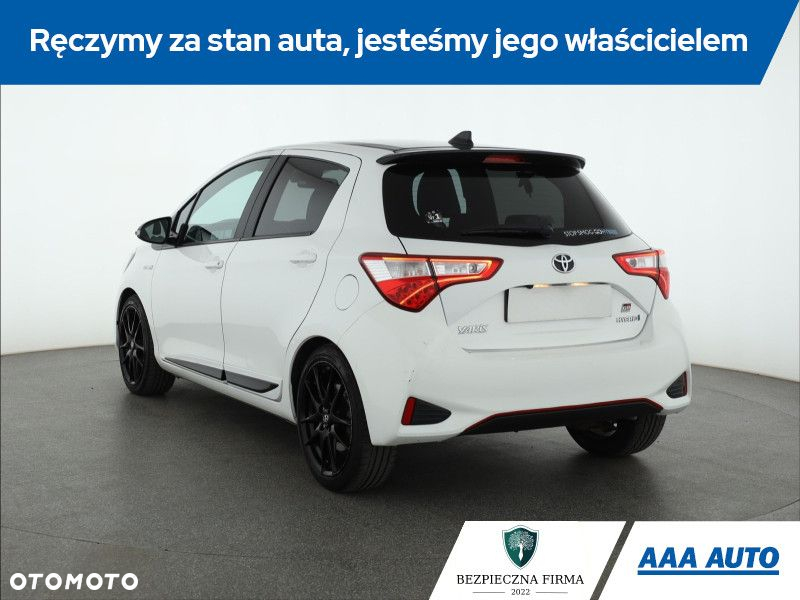 Toyota Yaris - 5