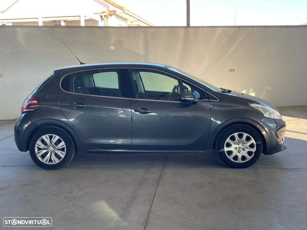 Peugeot 208 e-HDi FAP 92 Stop&Start Allure - 6