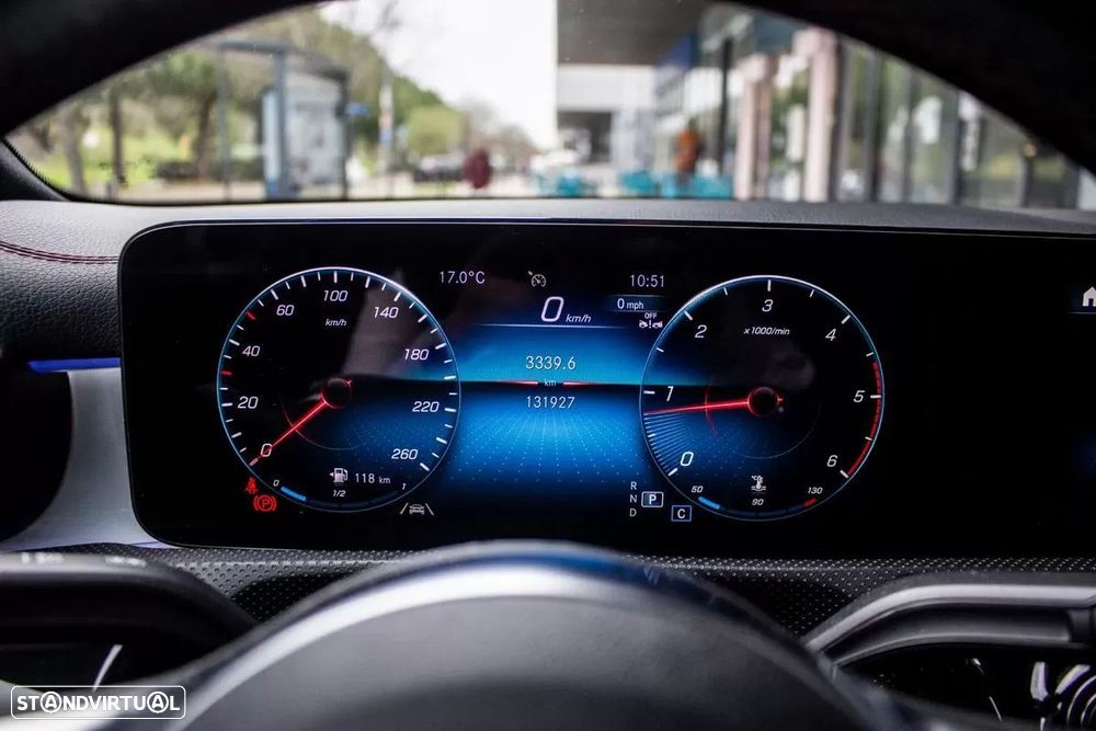 Mercedes-Benz CLA 180 d Shooting Brake AMG Line Aut. - 17