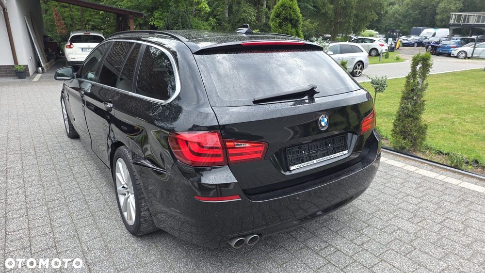 BMW Seria 5 525d - 20