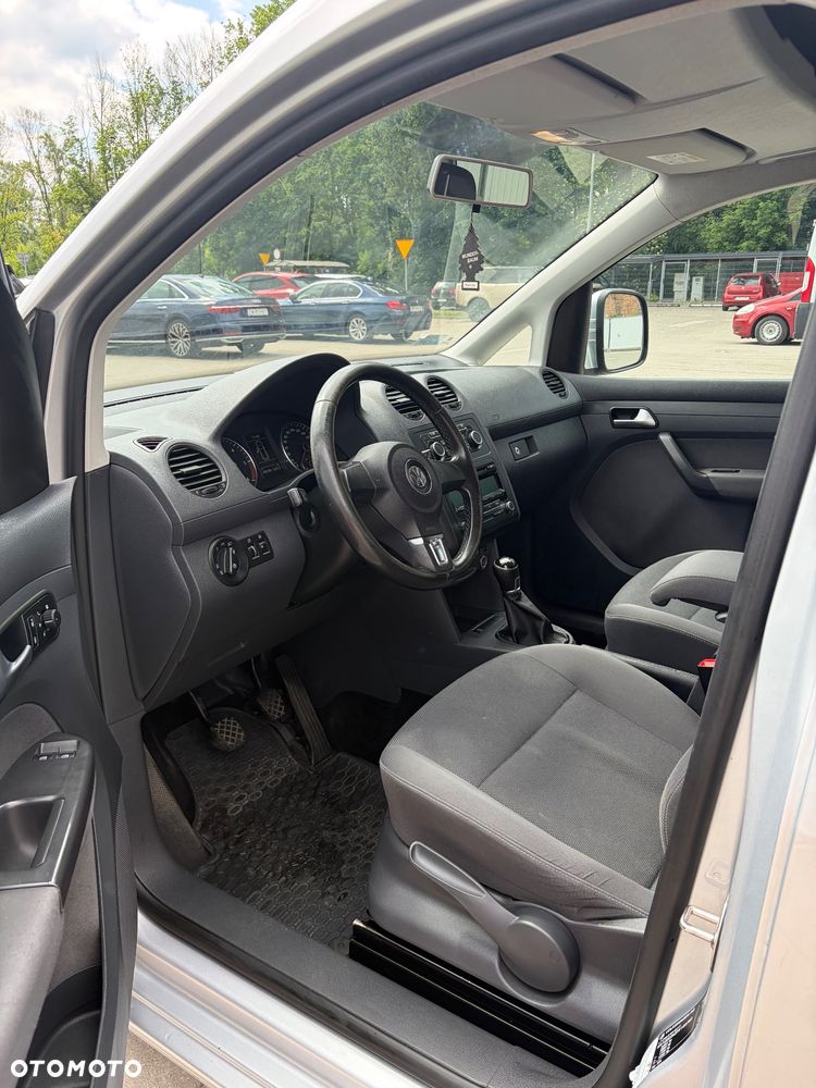 Volkswagen Caddy Comfortline - 7