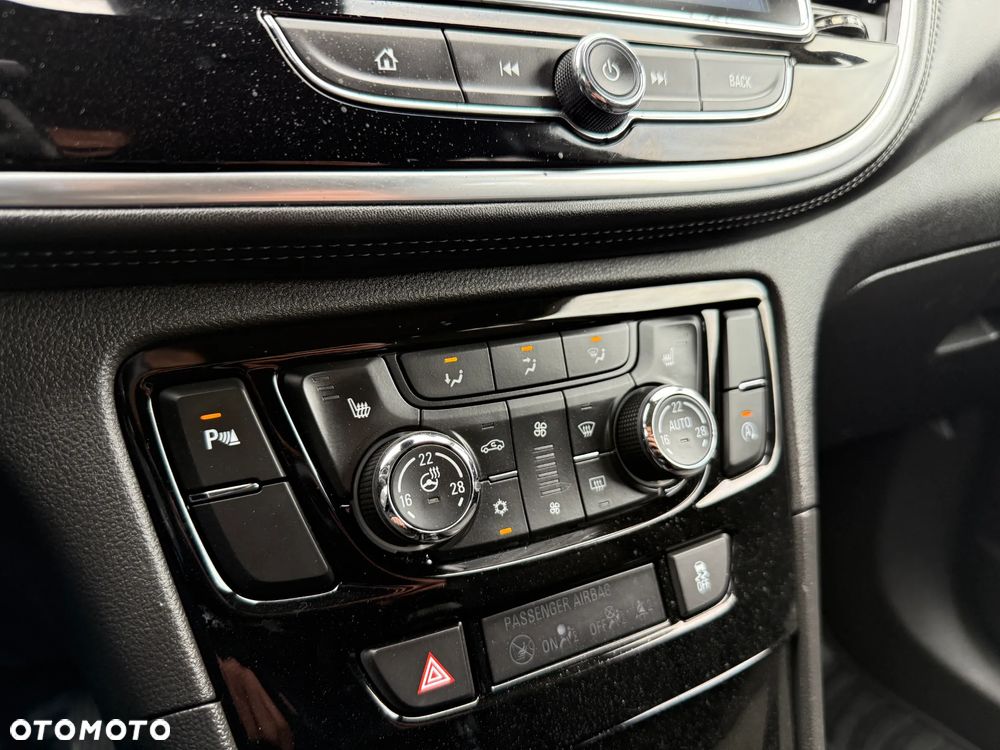 Opel Mokka 1.6 CDTI Cosmo S&S - 26