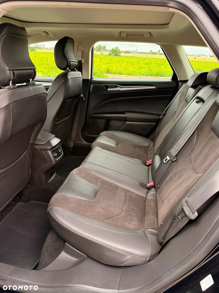 Ford Mondeo 2.0 TDCi STart-Stopp PowerShift-Aut Titanium - 11