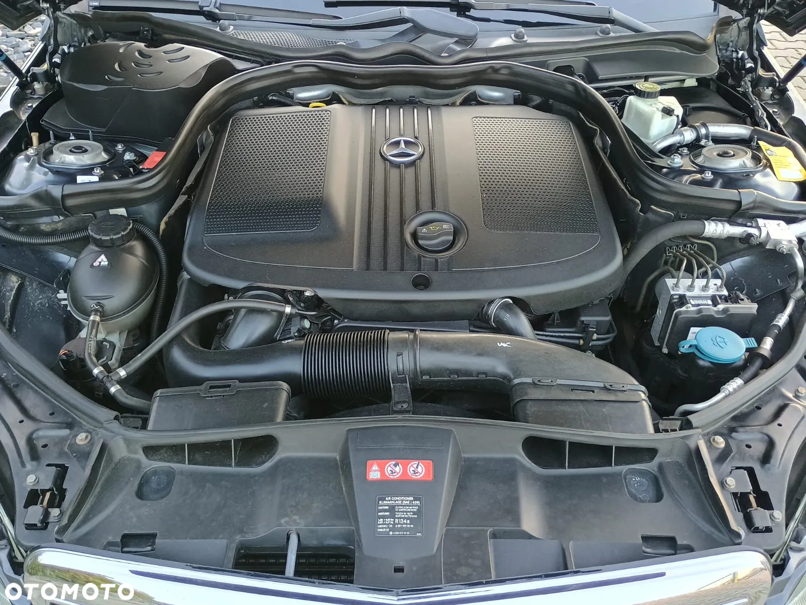 Mercedes-Benz Klasa E 220 CDI BlueEff Avantgarde - 5