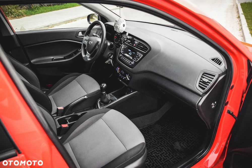 Hyundai i20 1.2 Comfort - 26