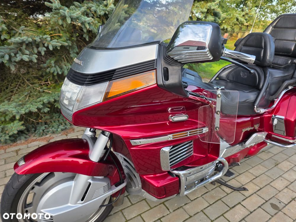Honda GL - 6