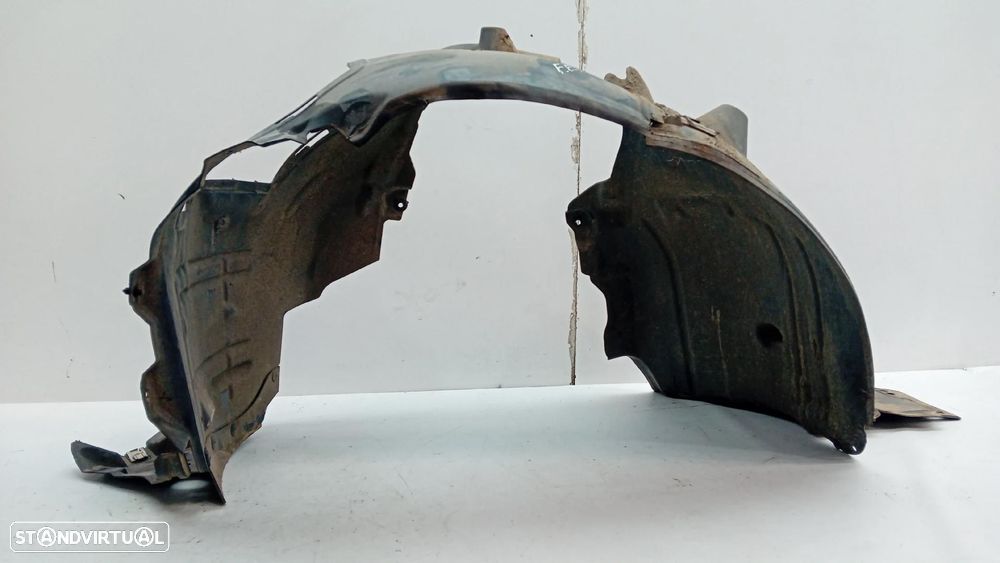 Cava roda frente esquerda MERCEDES-BENZ Classe C Carrinha (S205) - 1