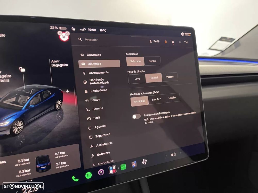 Tesla Model 3 - 35