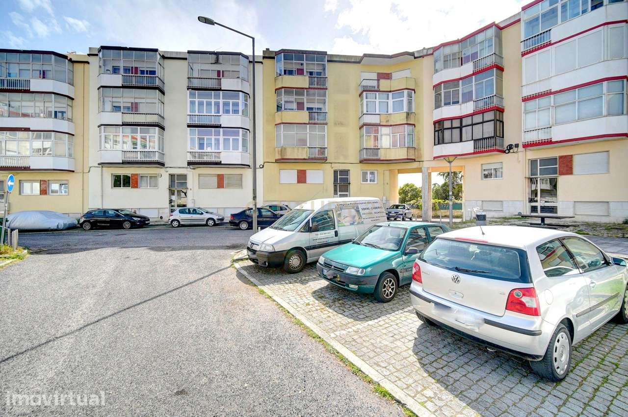 Apartamento T2 completamente renovado - Algueirão - Grande imagem: 2/31