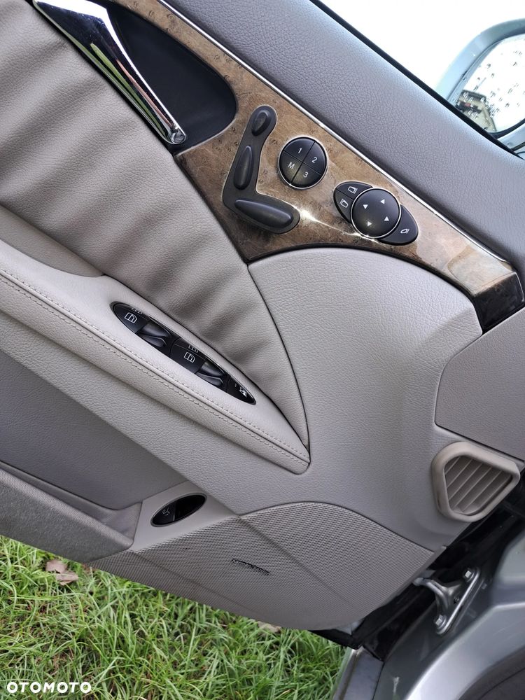 Mercedes-Benz Klasa E 500 4-Matic Avantgarde - 14