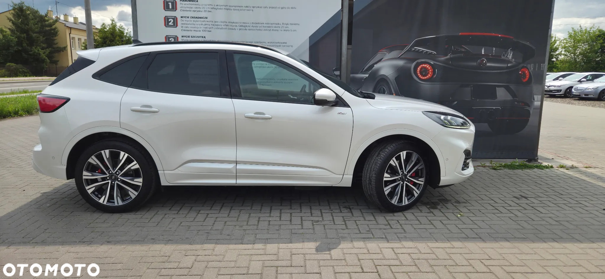Ford Kuga 2.5P PHEV FWD ST-Line X - 4