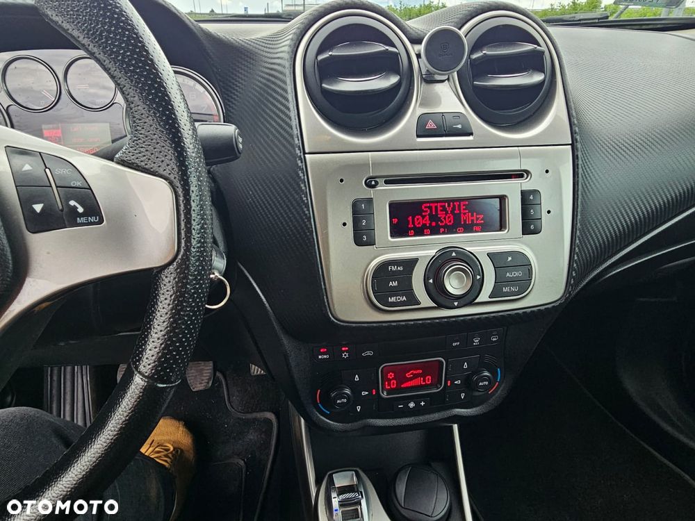 Alfa Romeo Mito TB 1.4 16V MultiAir - 12